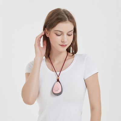 850 एमएएच बैटरी सफेद व्यक्तिगत वायु शोधक शुद्धिकरण श्वसन वायु शोधक गर्दन के चारों ओर