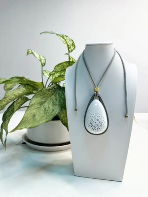 पोर्टेबल प्लाज्मा एयर स्टेरिलाइज़र 21 घंटे बैटरी लाइफ अल्ट्रा कॉम्पैक्ट और साइलेंट उच्च दक्षता