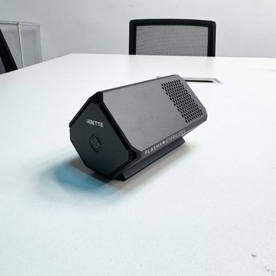 UR प्रमाणित कार ताजा वायु शोधक 2 चरणों में बेहतर वायु परिसंचरण के लिए निस्पंदन