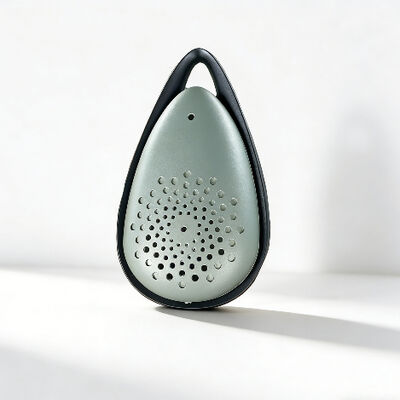 1 घन मीटर व्यक्तिगत वायु शोधन के लिए 99.9% नसबंदी दर वाला RoHS प्रमाणित पहनने योग्य एयर प्यूरीफायर